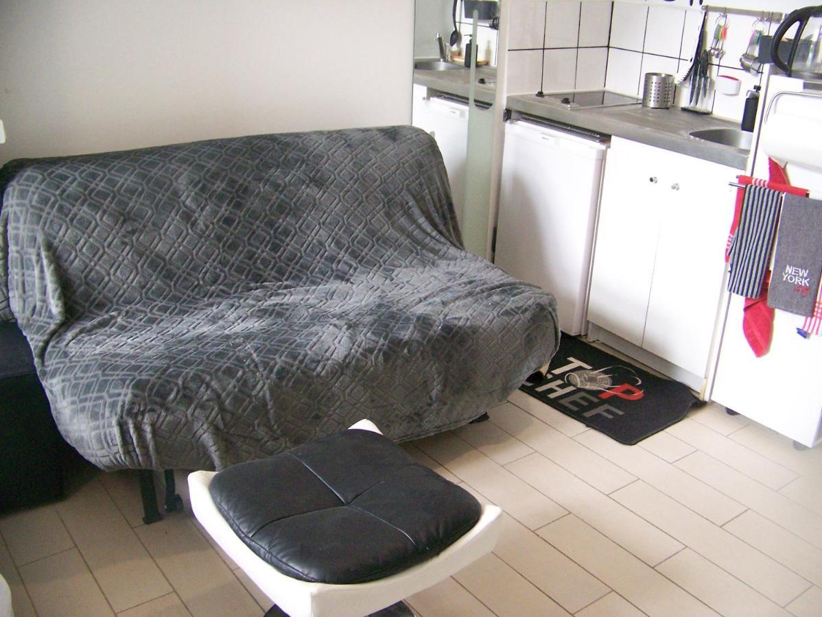 Château Néo-Gothique: Charming Studio with Wi-Fi and Free Parking Orleans Exterior photo
